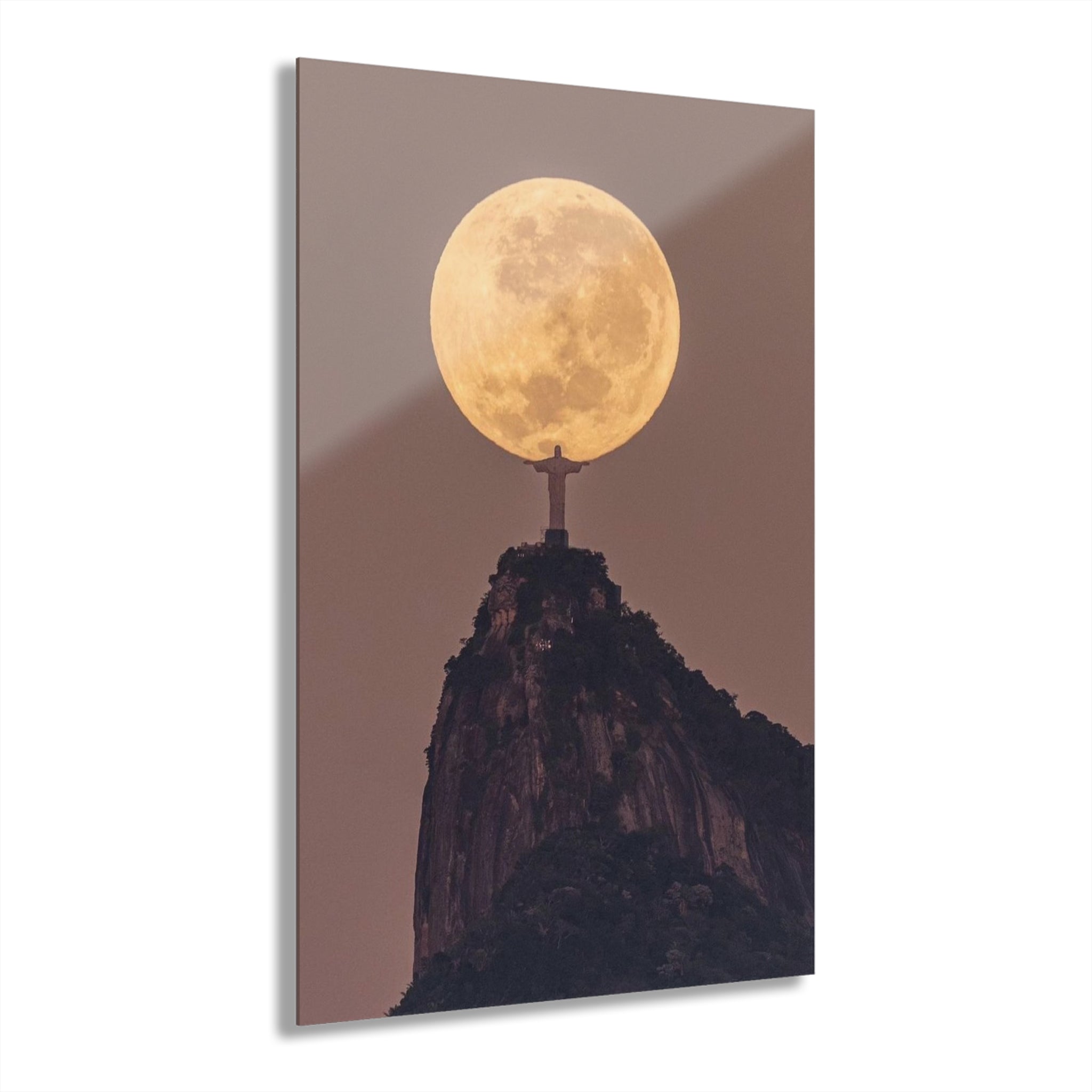 CHRIST THE REEDEMER 'HOLDING' THE MOON
